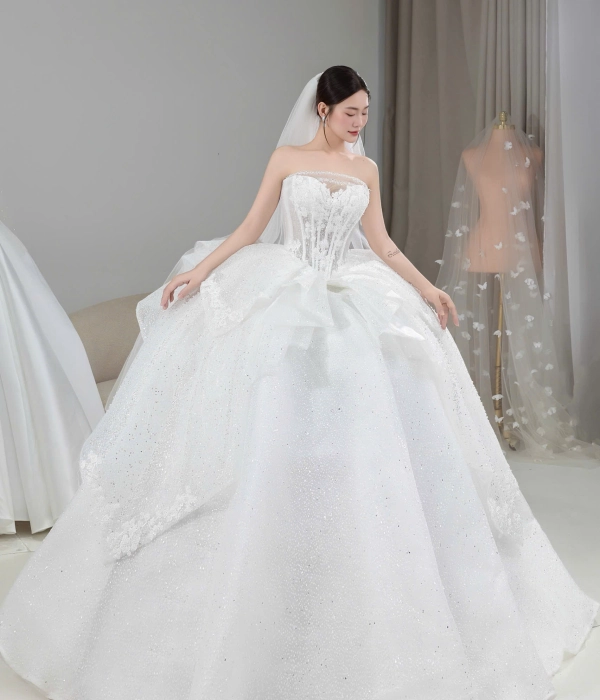 Sản phẩm váy cưới xoe to 44