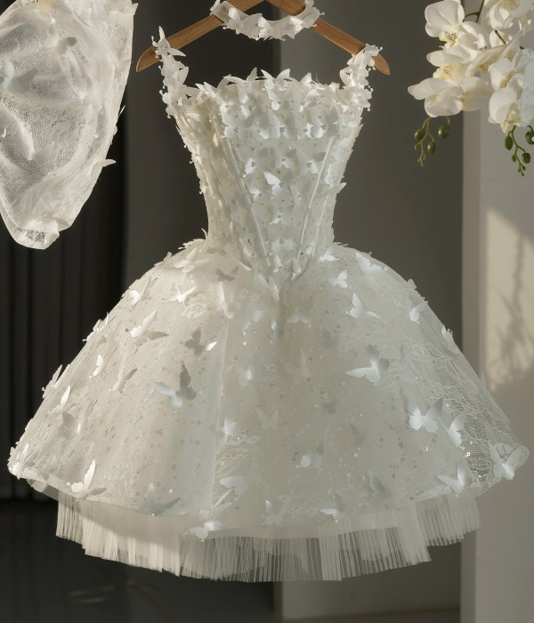 Sản phẩm váy cưới ngắn 10